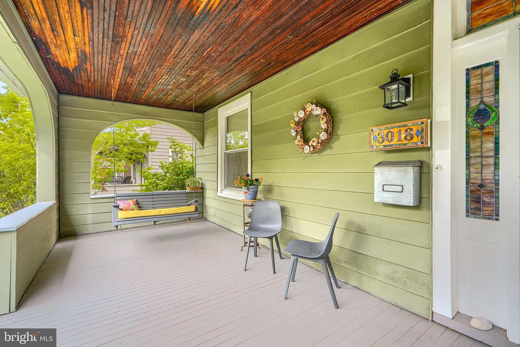 3018 IONA TERRACE