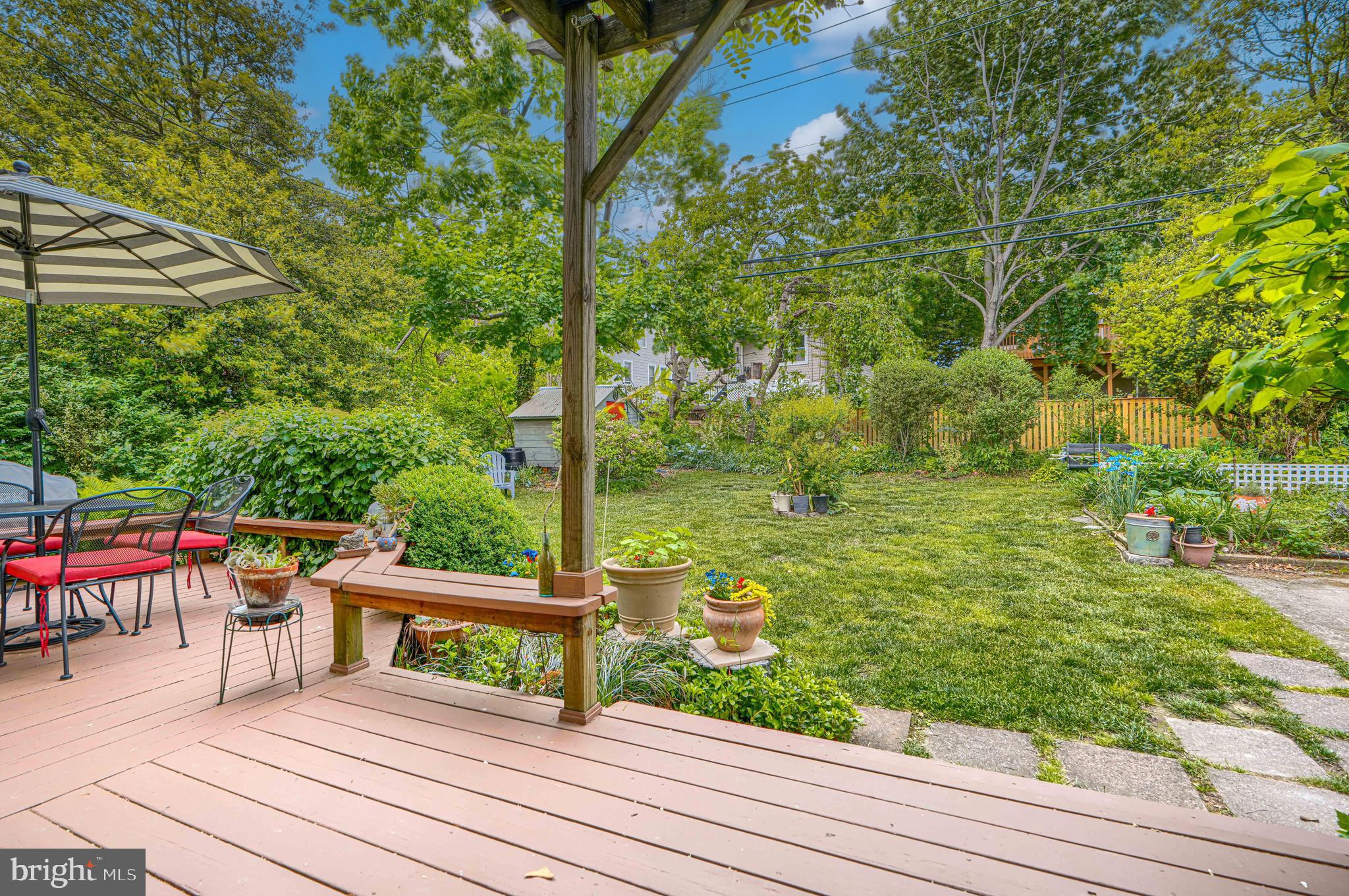 3018 IONA TERRACE