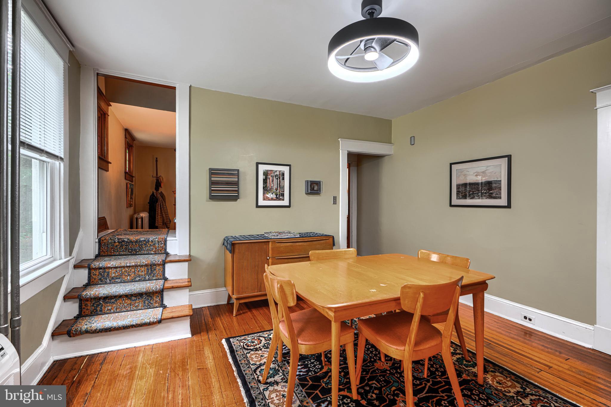 3018 IONA TERRACE