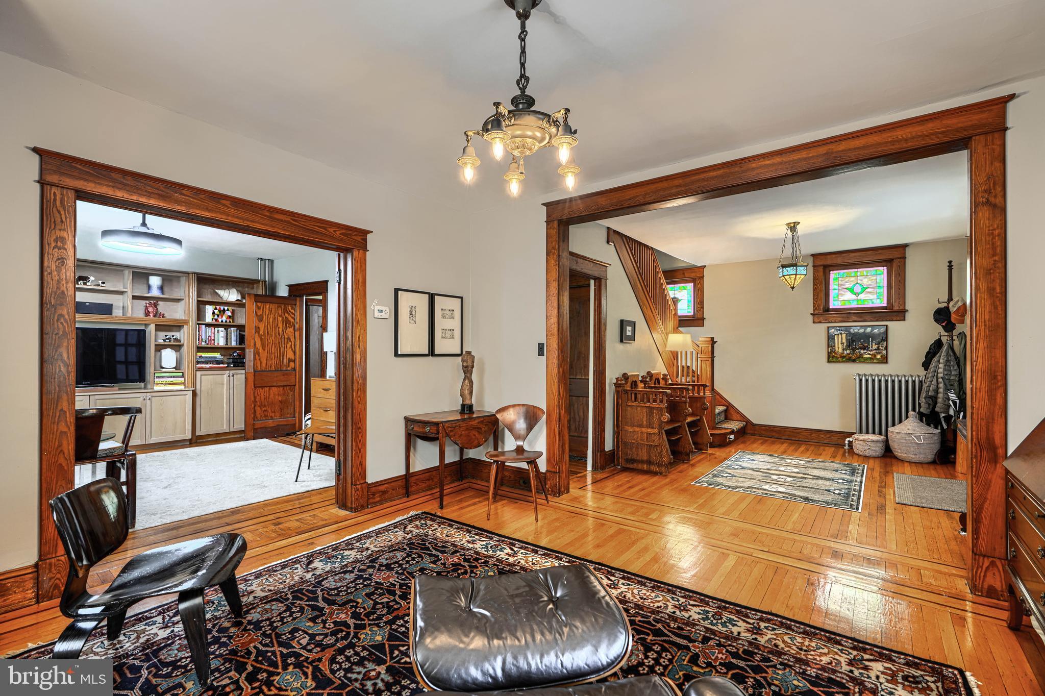 3018 IONA TERRACE