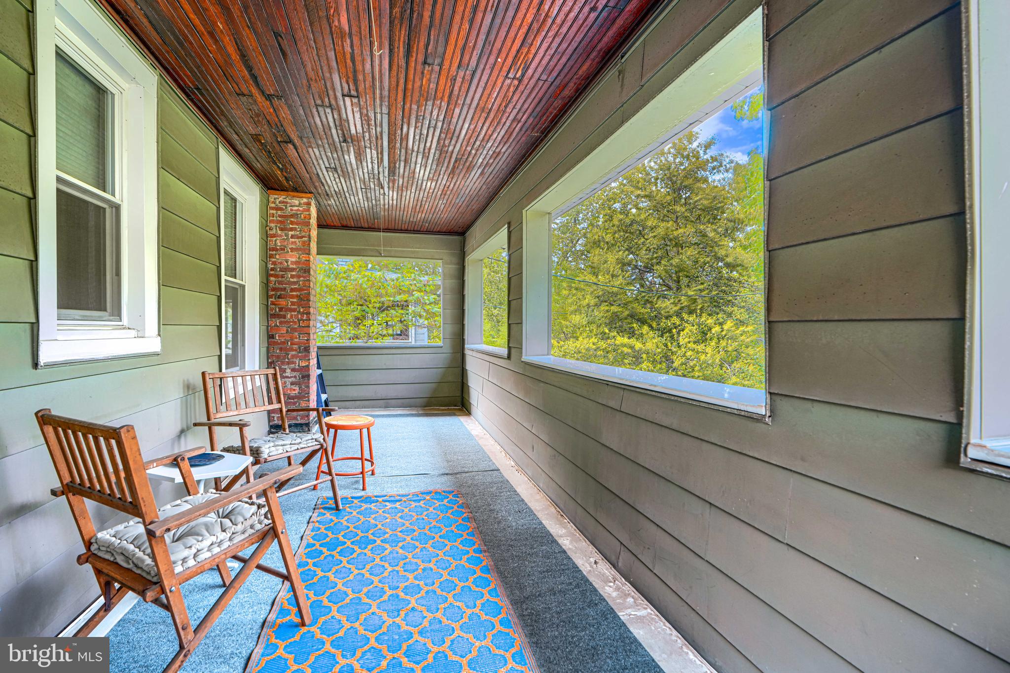 3018 IONA TERRACE