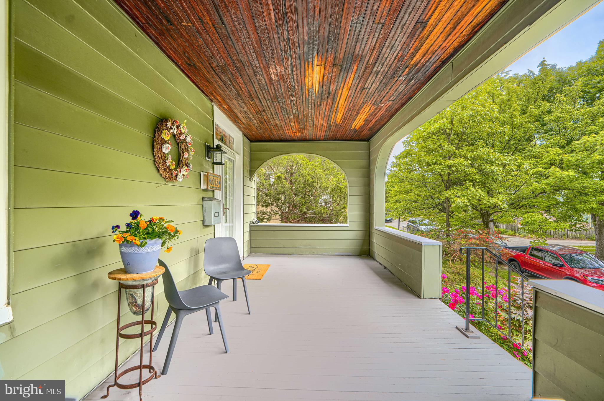 3018 IONA TERRACE