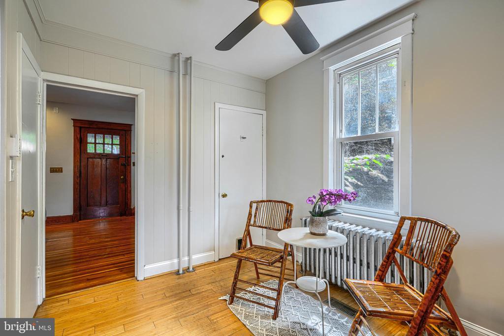 3009 IONA TERRACE