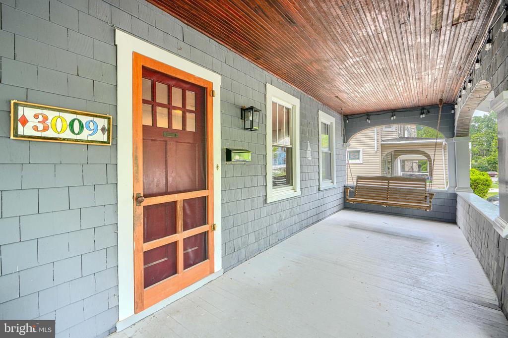 3009 IONA TERRACE