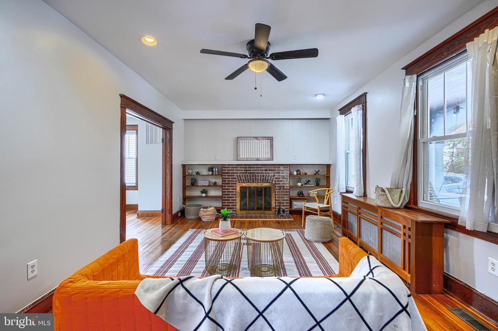 3009 IONA TERRACE