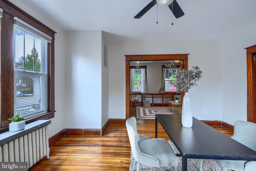 3009 IONA TERRACE