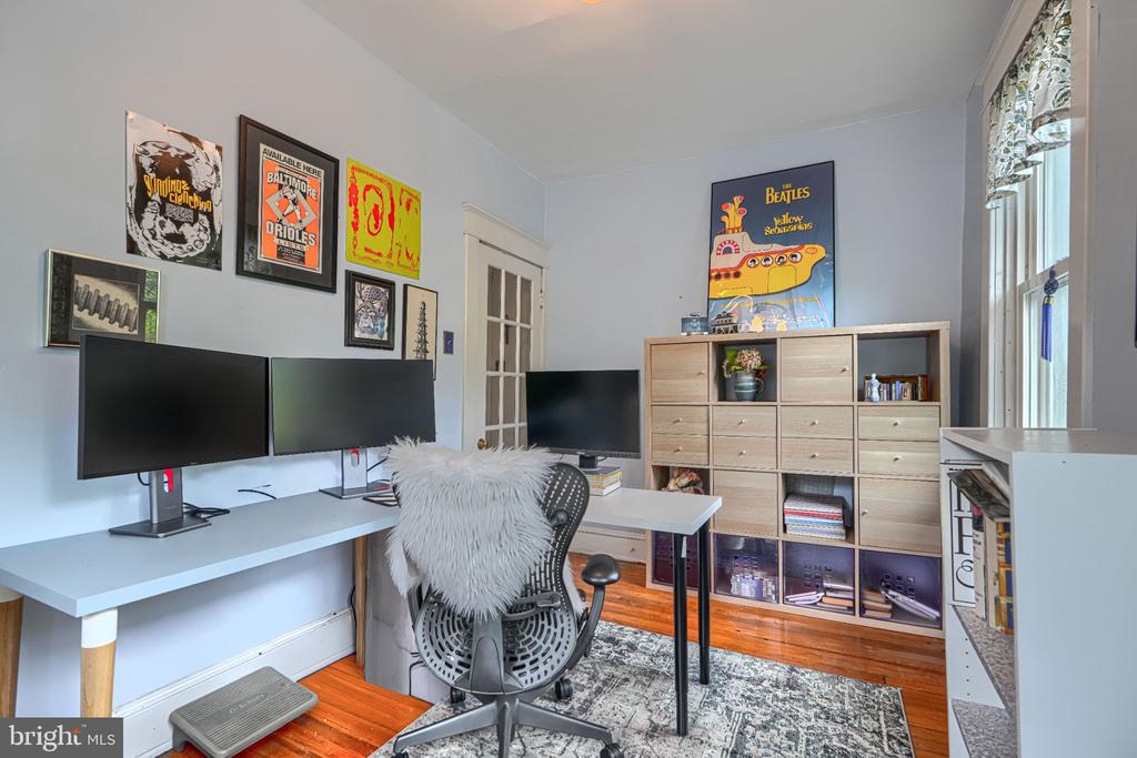 3106 PARKSIDE DRIVE