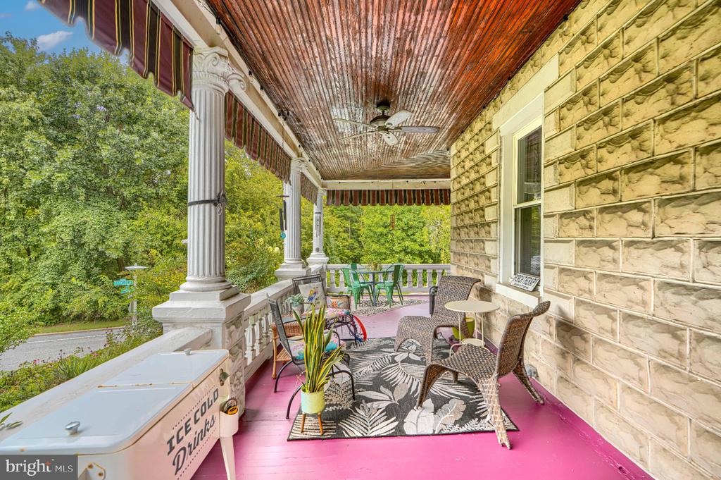 3106 PARKSIDE DRIVE