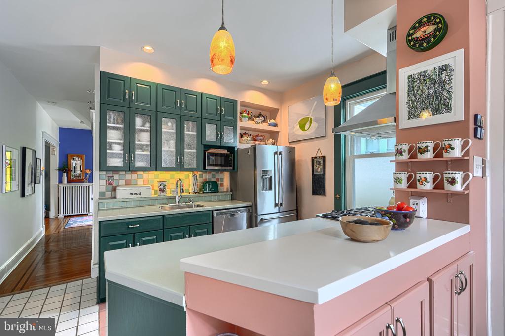 3106 PARKSIDE DRIVE