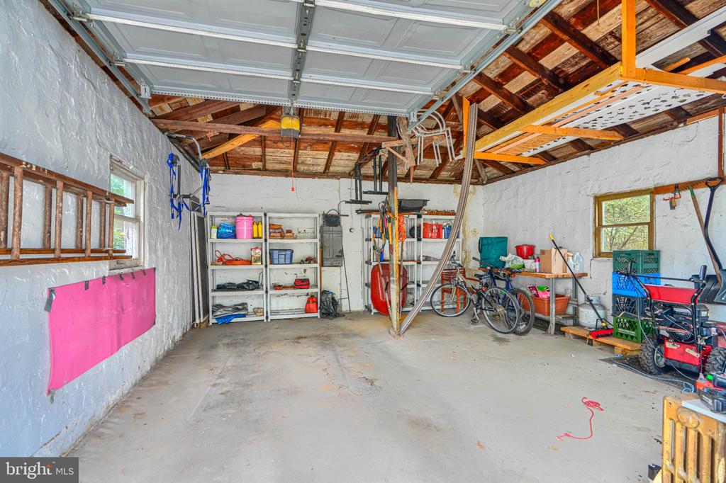 3106 PARKSIDE DRIVE