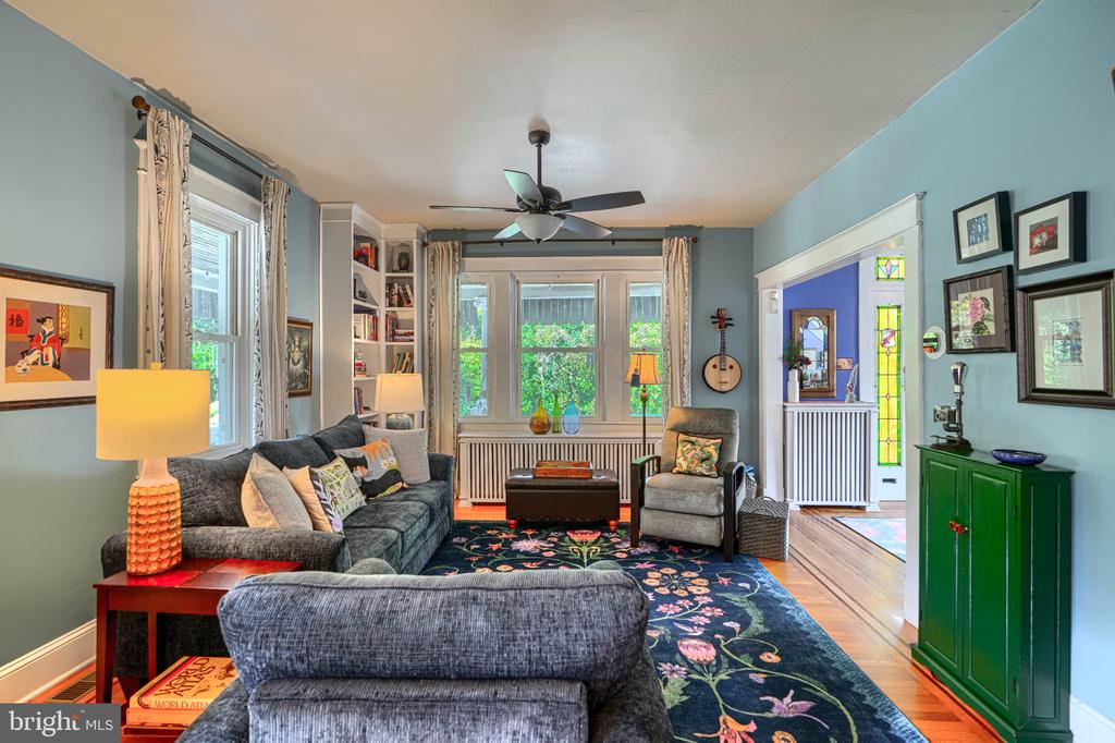 3106 PARKSIDE DRIVE