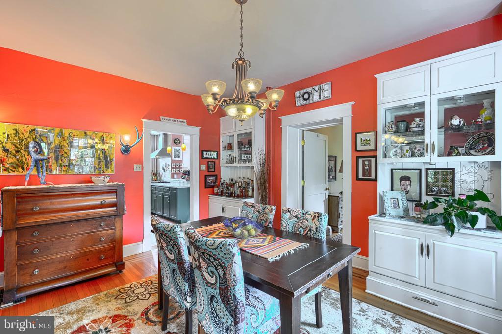 3106 PARKSIDE DRIVE