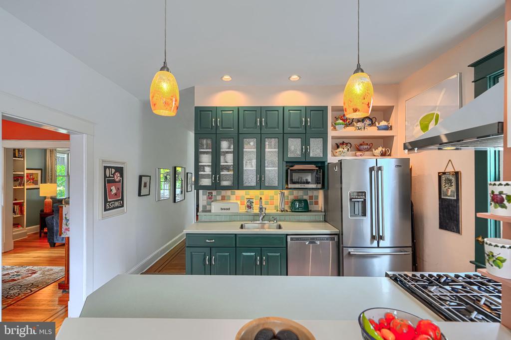 3106 PARKSIDE DRIVE