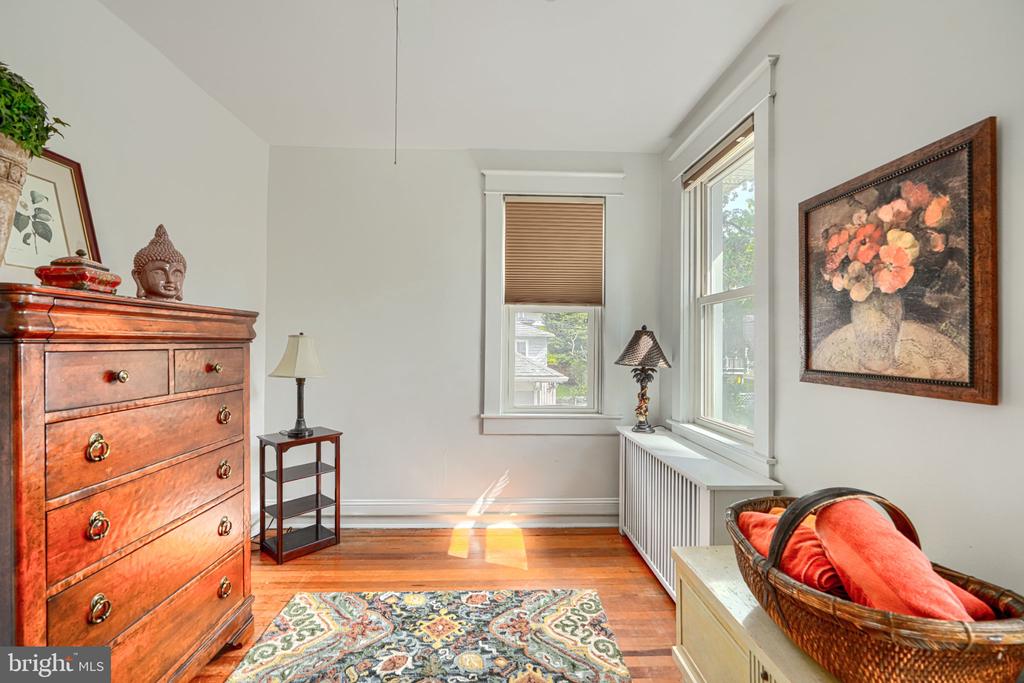 3106 PARKSIDE DRIVE