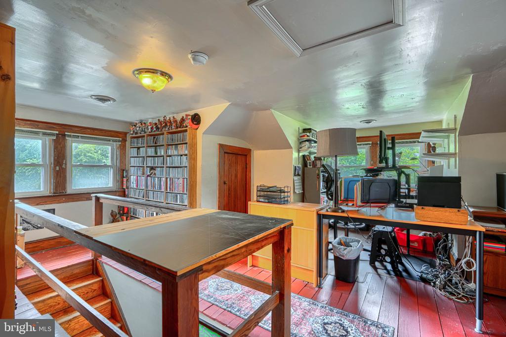 3106 PARKSIDE DRIVE