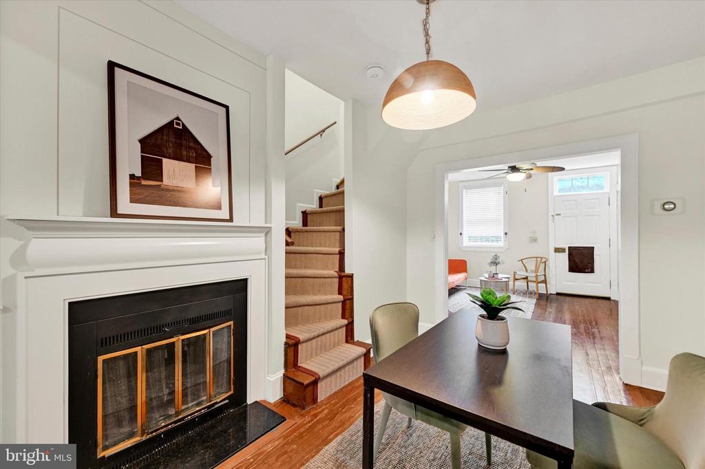 131 W BARRE STREET W