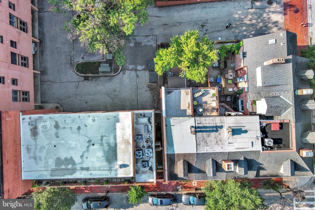 131 W BARRE STREET W