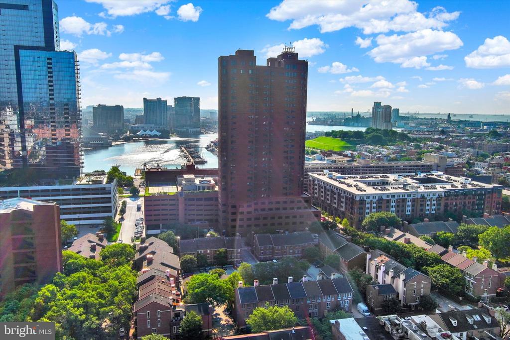131 W BARRE STREET W