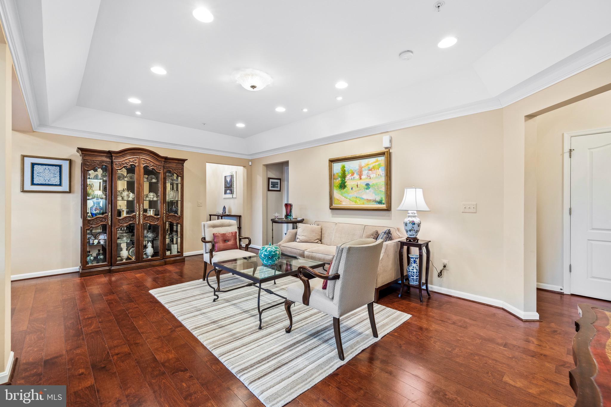 7101 Travertine Dr #307