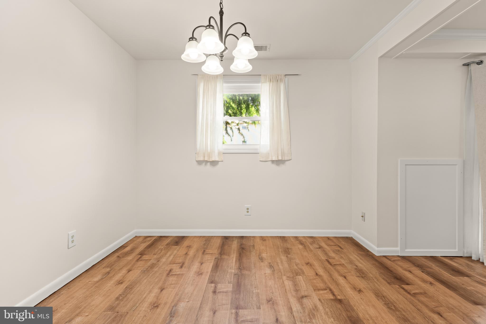 15 Warren Lodge Ct #1d