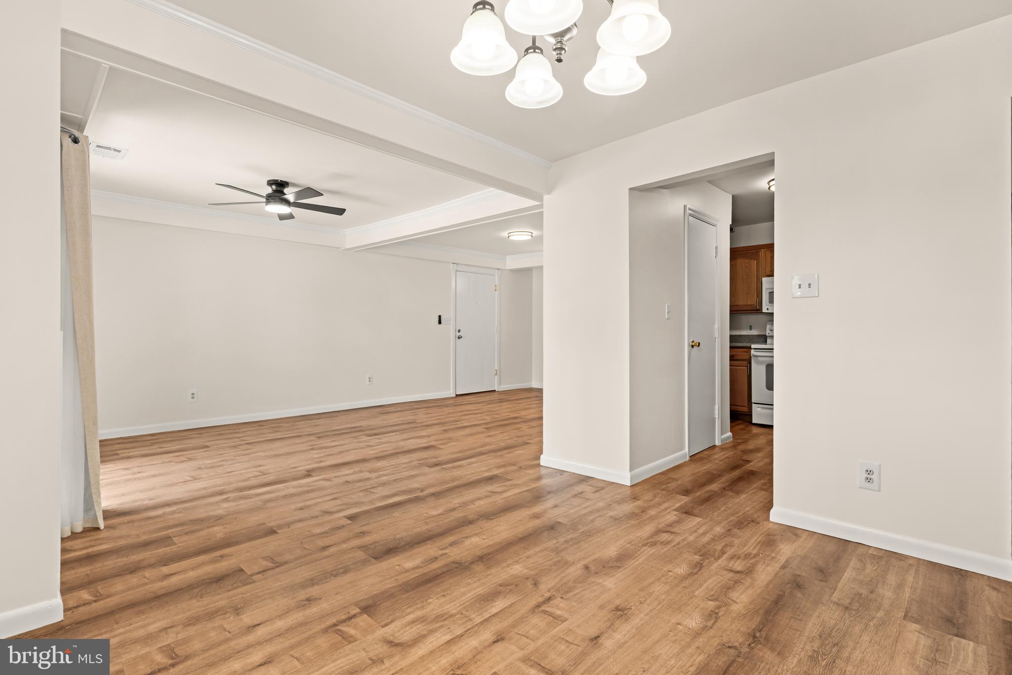 15 Warren Lodge Ct #1d