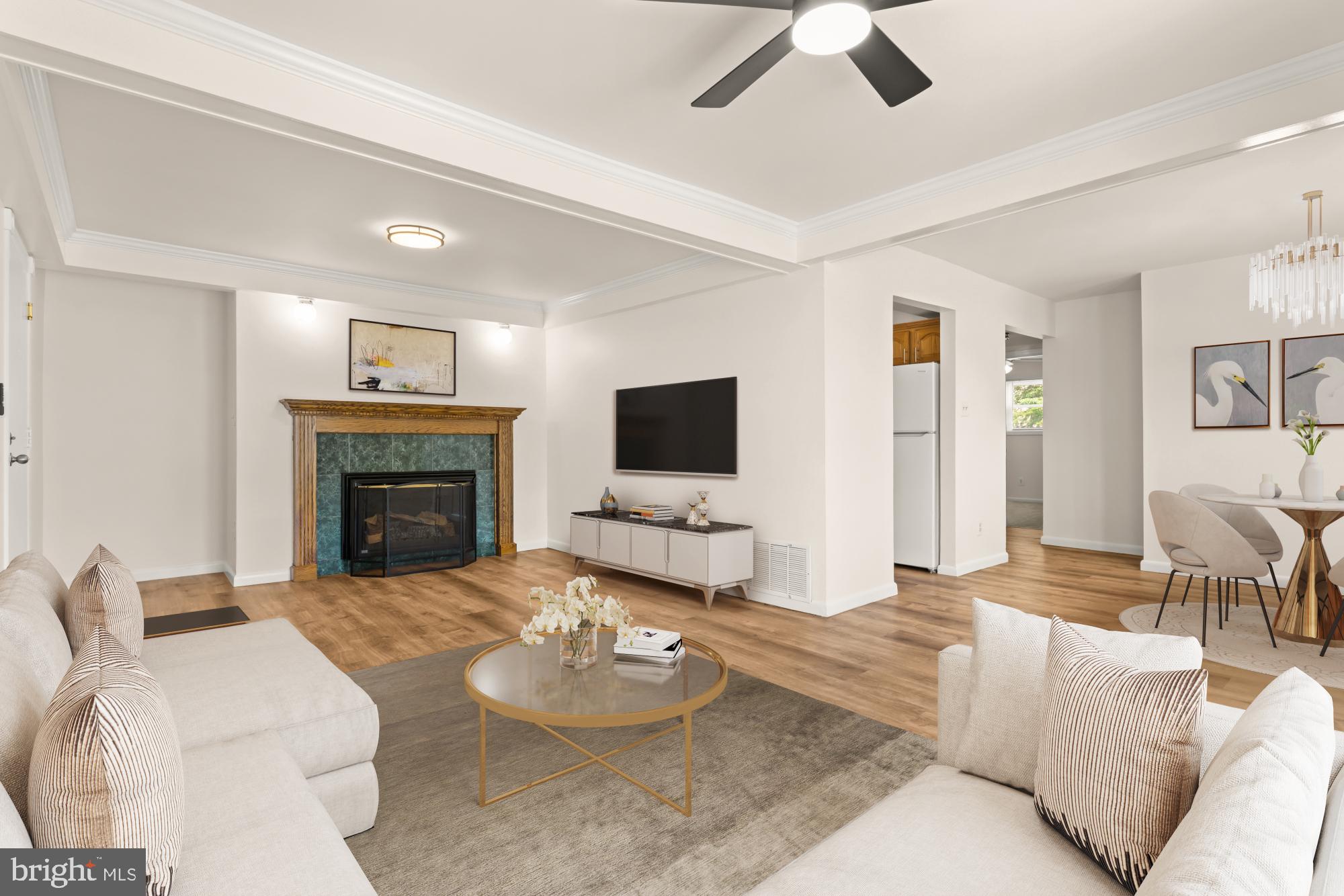 15 Warren Lodge Ct #1d