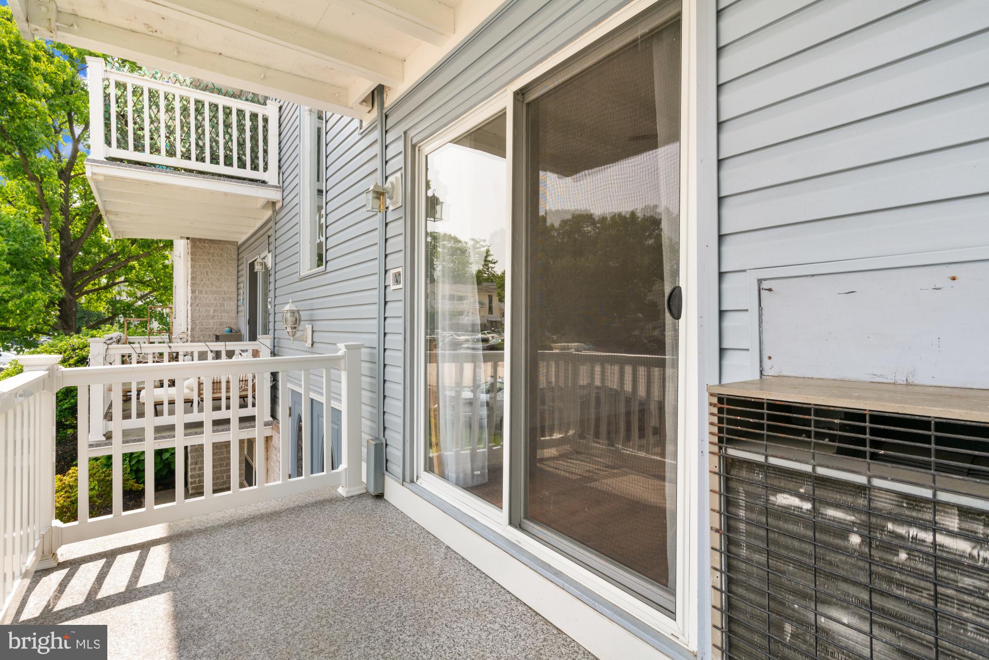 15 Warren Lodge Ct #1d