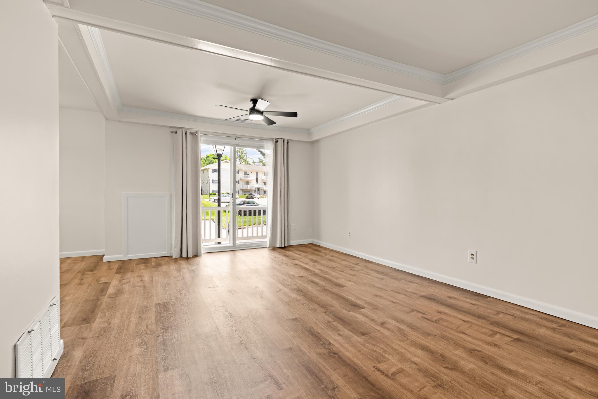 15 Warren Lodge Ct #1d