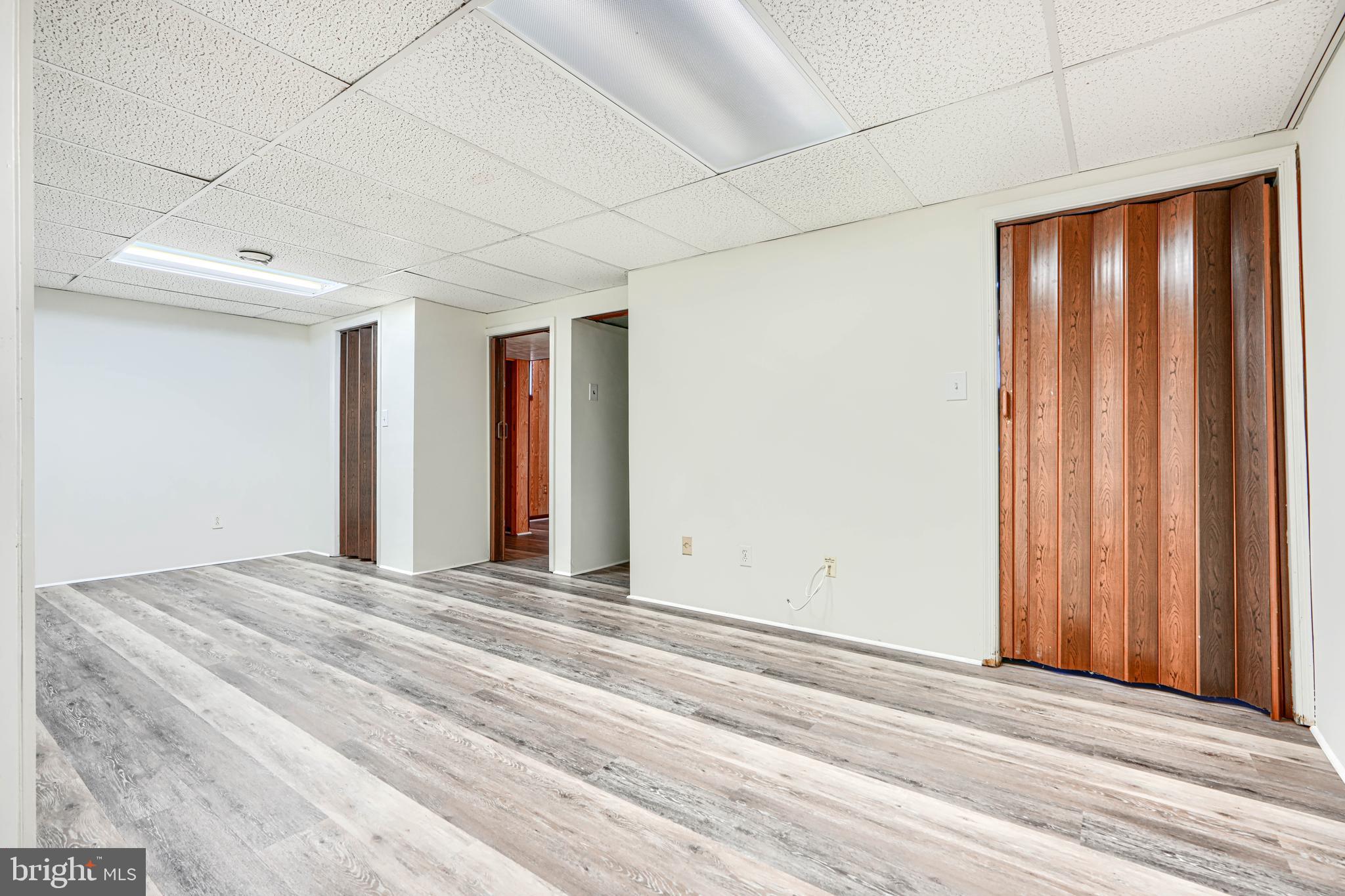 9406 SEVEN COURTS DRIVE