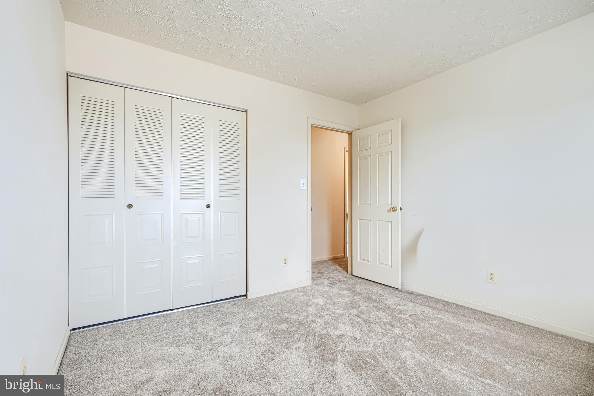 9406 SEVEN COURTS DRIVE