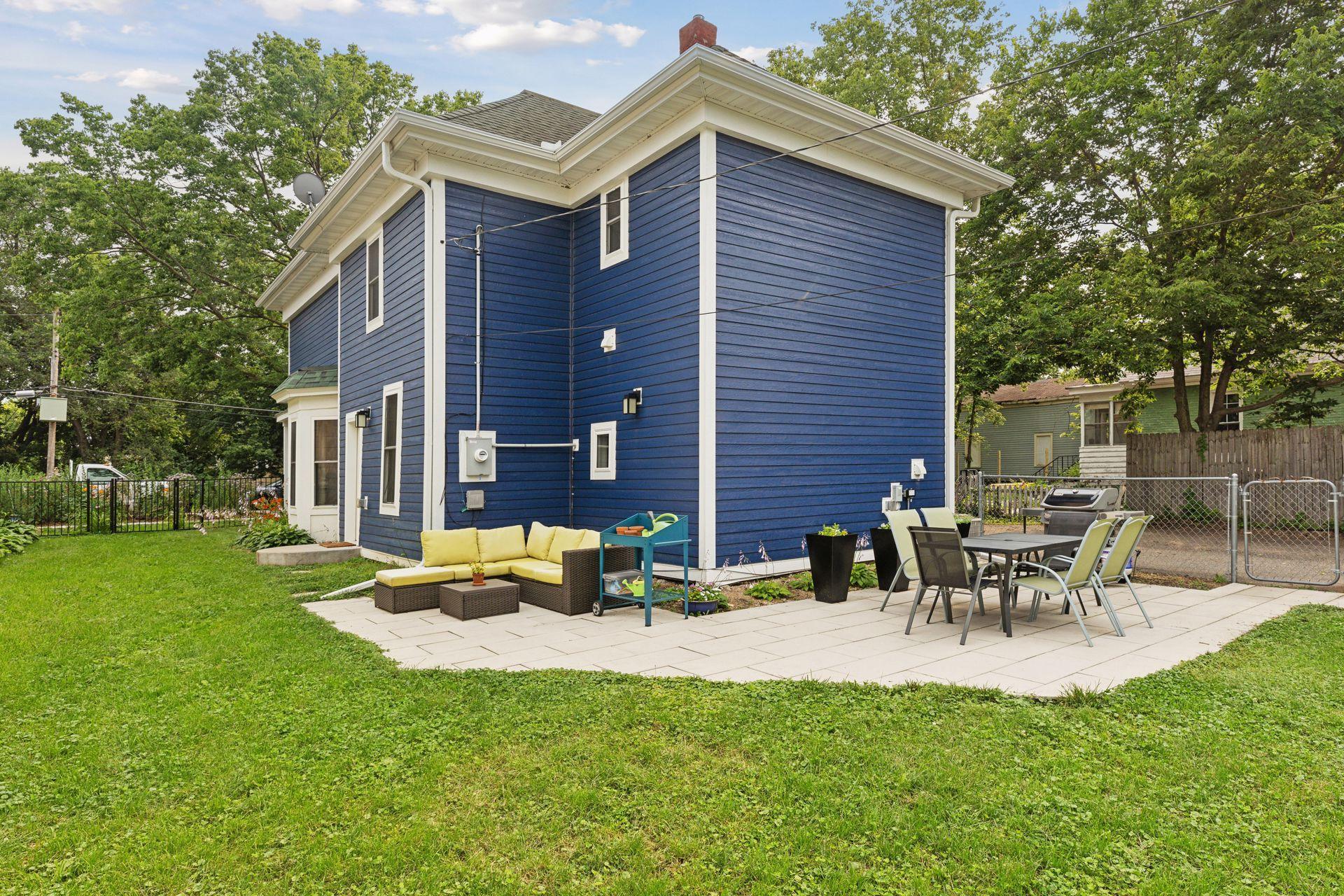 353 Michigan Street