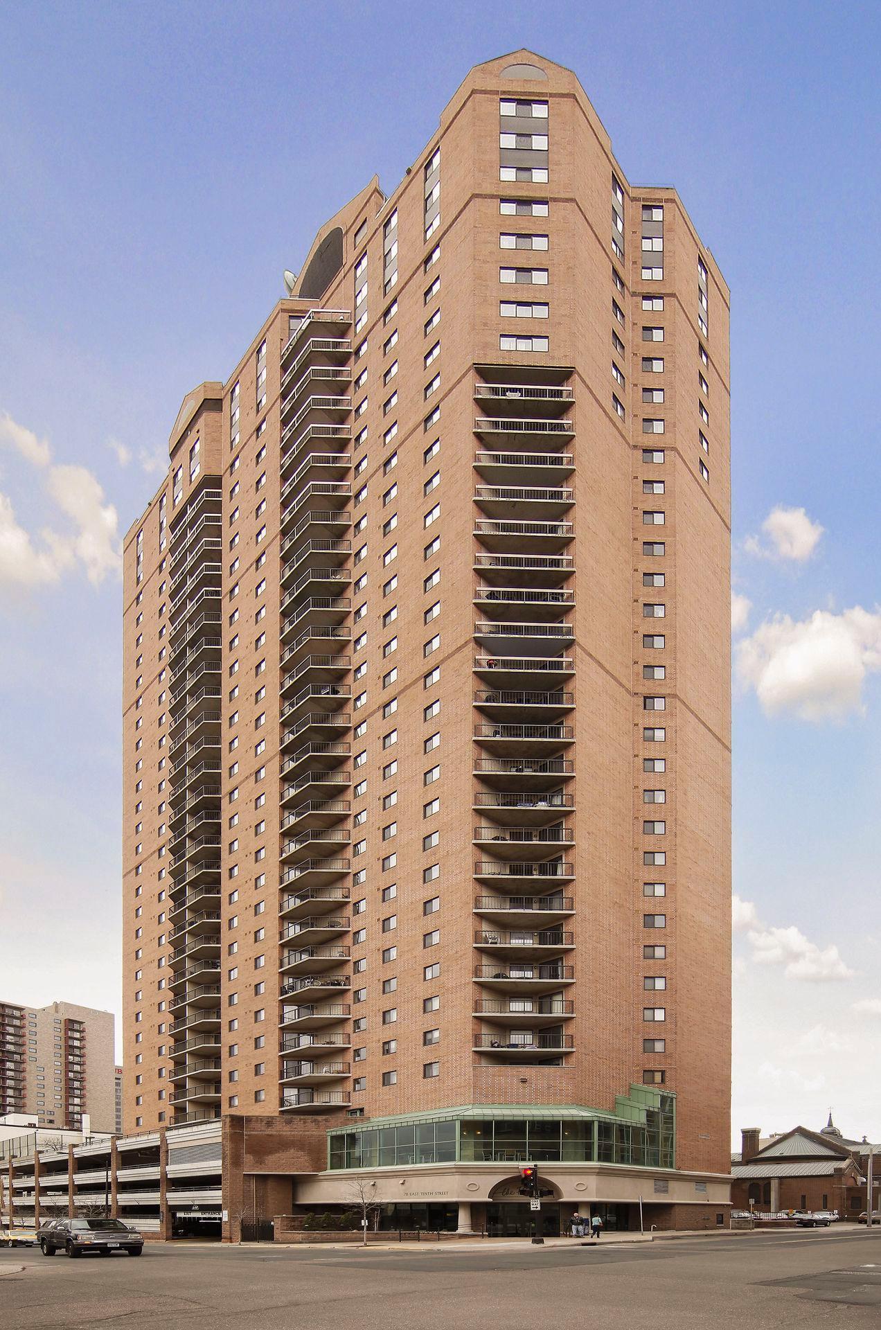 78 10th Street E Unit: 1007