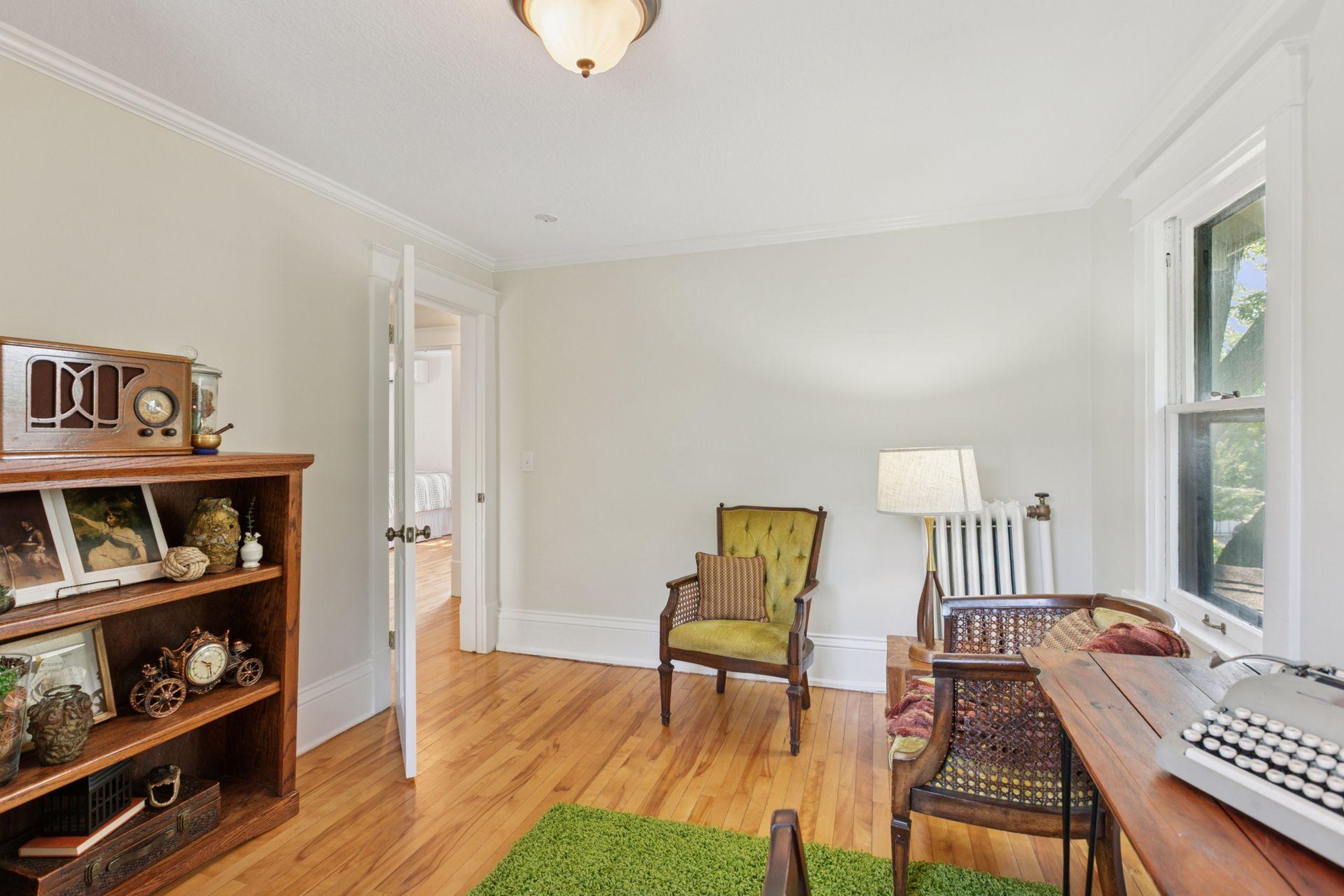 1277 Ashland Avenue