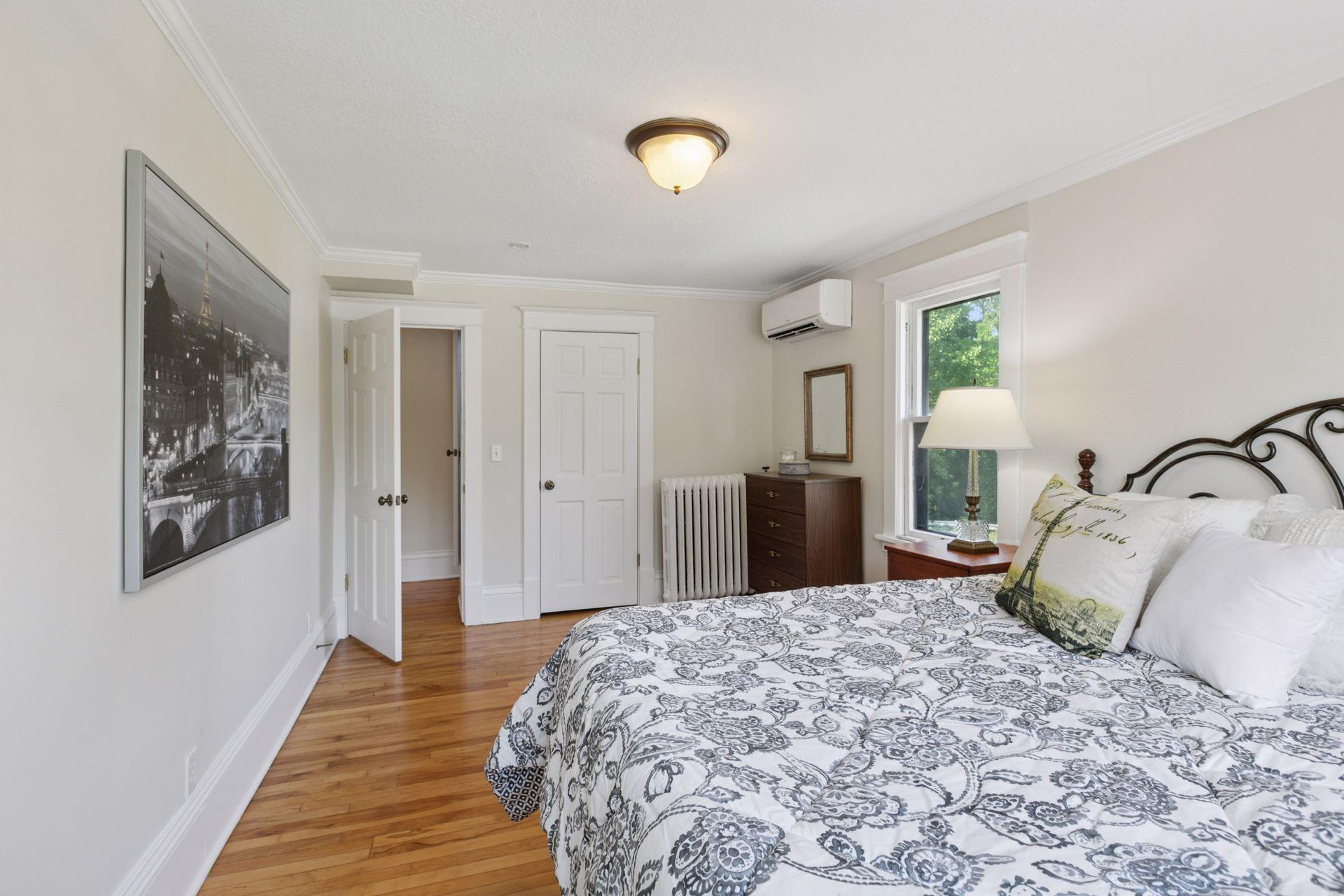 1277 Ashland Avenue
