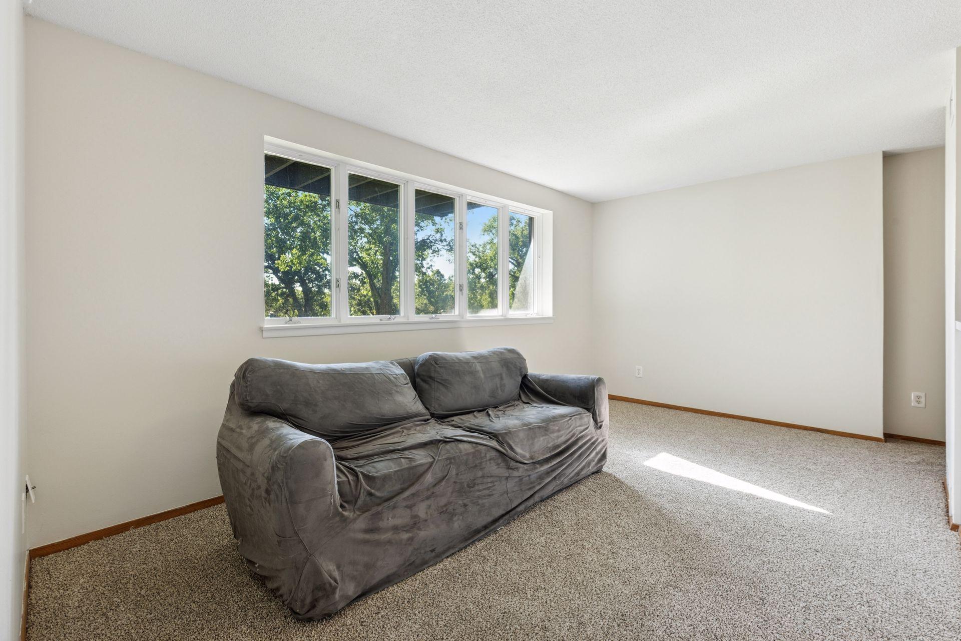 1261 Cleveland Avenue N Unit: 3A