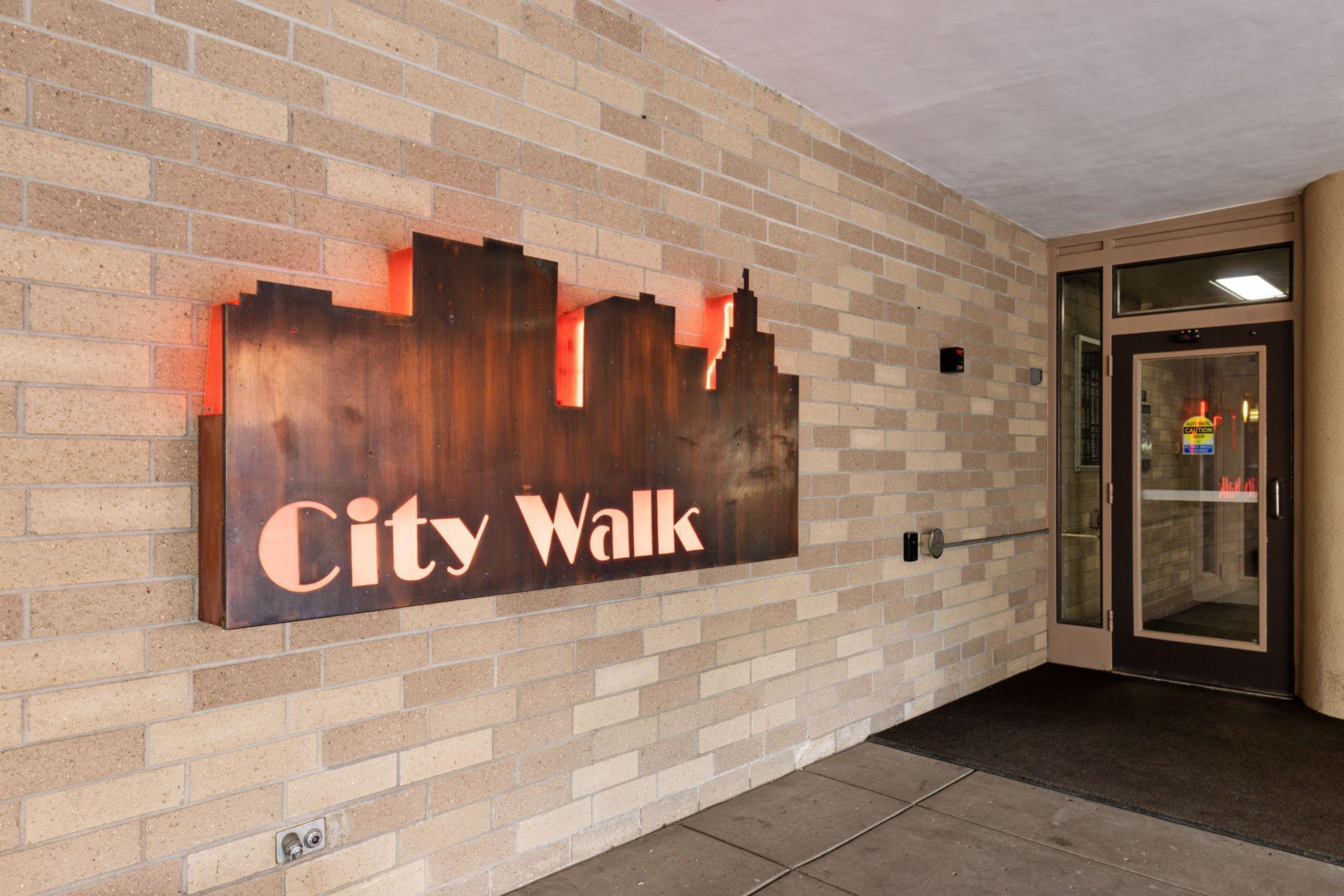 66 9th Street E Unit: 1609