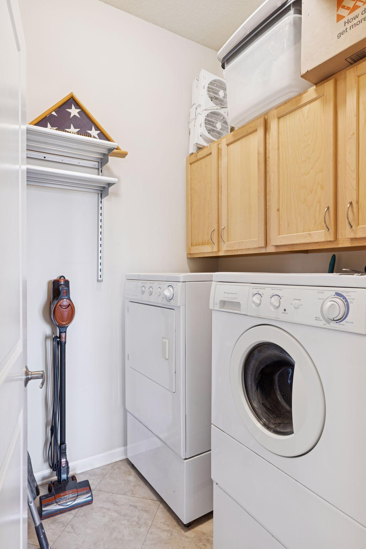 100 4th Avenue N Unit: 308