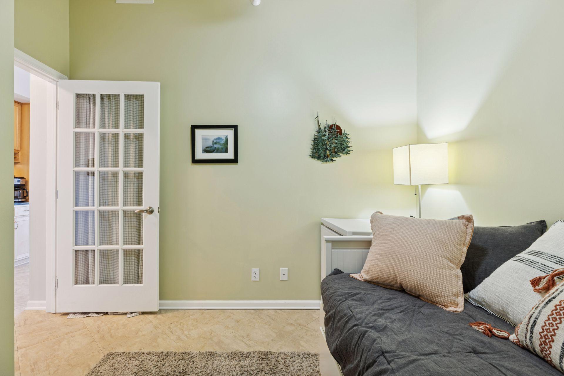 100 4th Avenue N Unit: 308