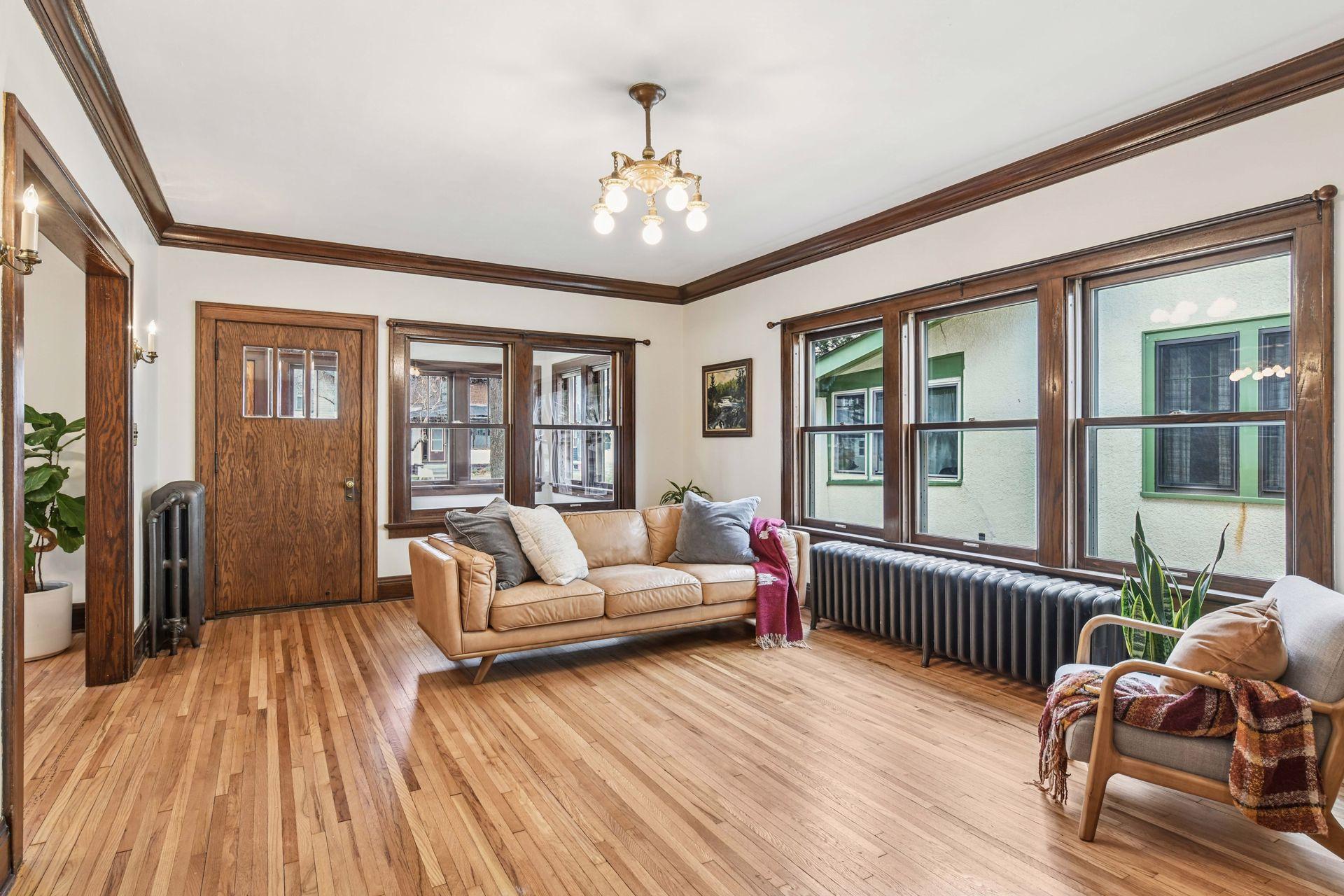 1326 Goodrich Avenue