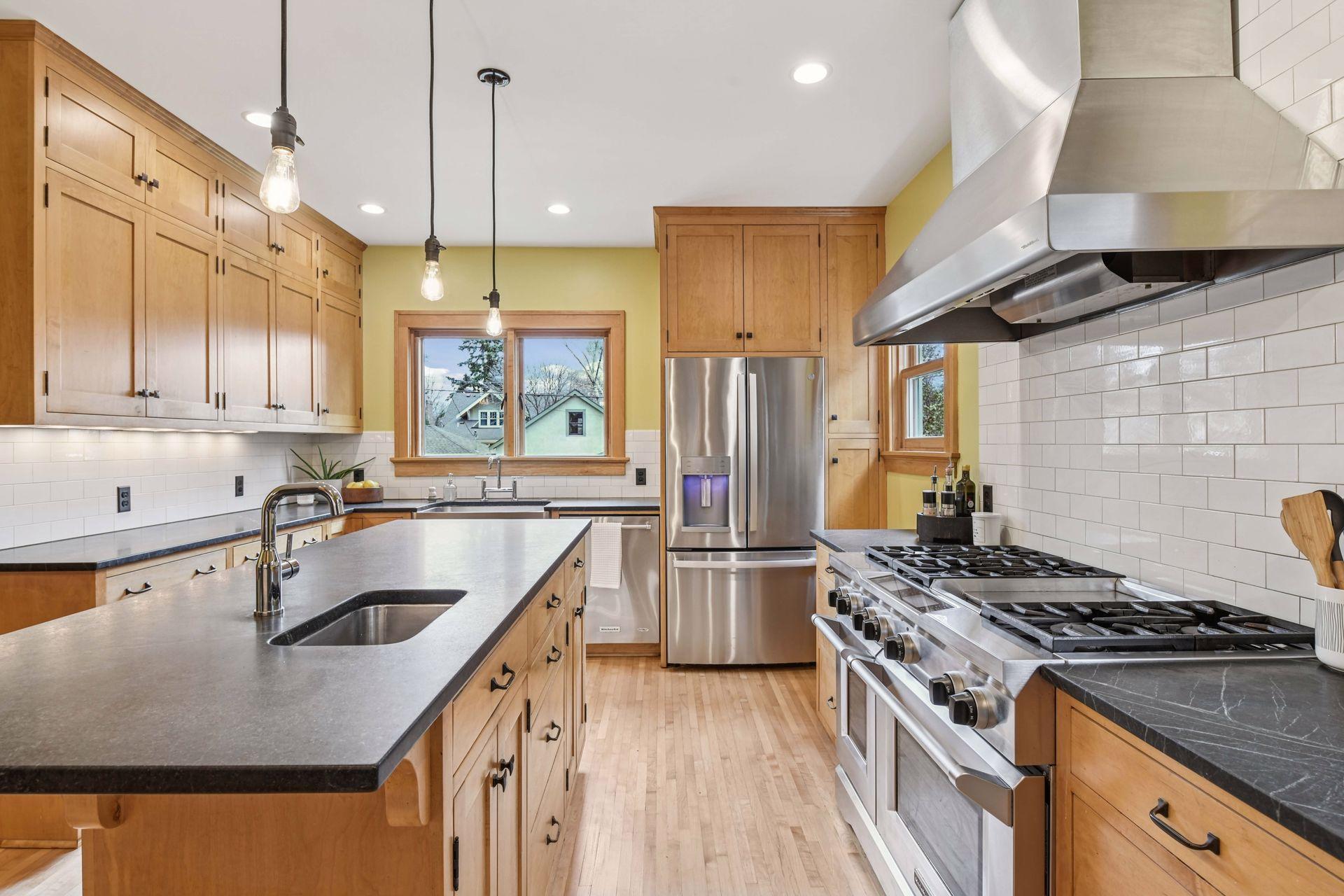 1326 Goodrich Avenue