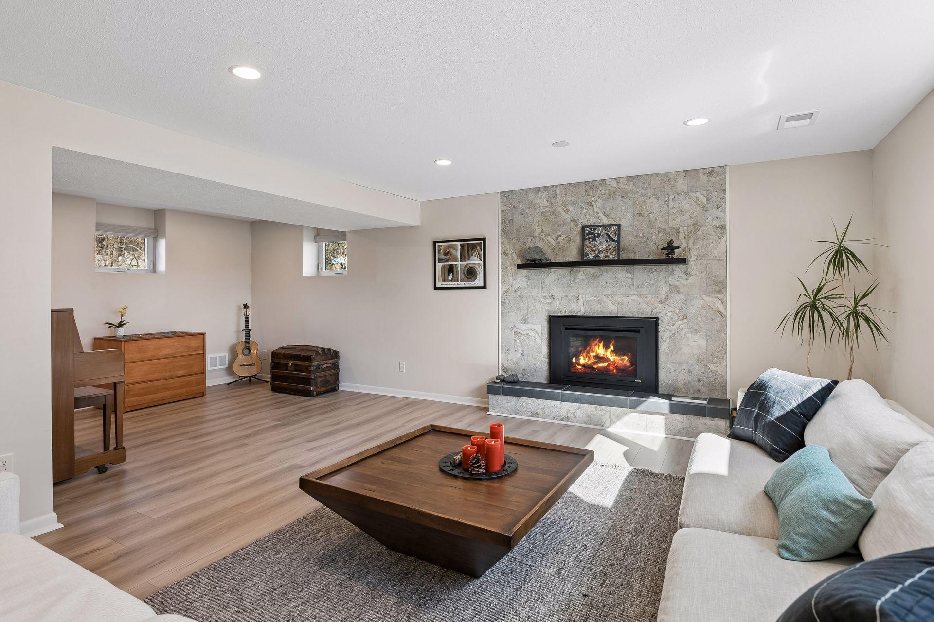 3409 Maplewood Drive