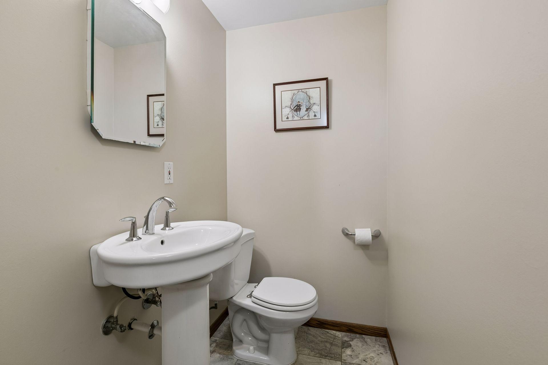 3409 Maplewood Drive