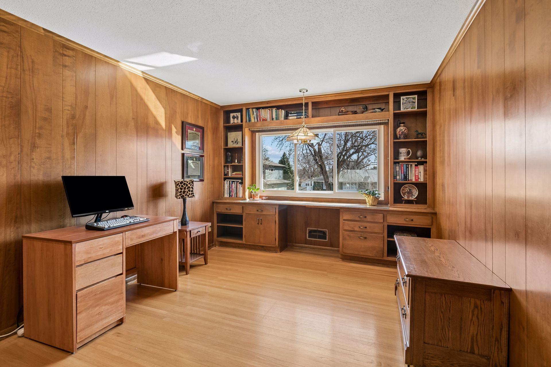 3409 Maplewood Drive