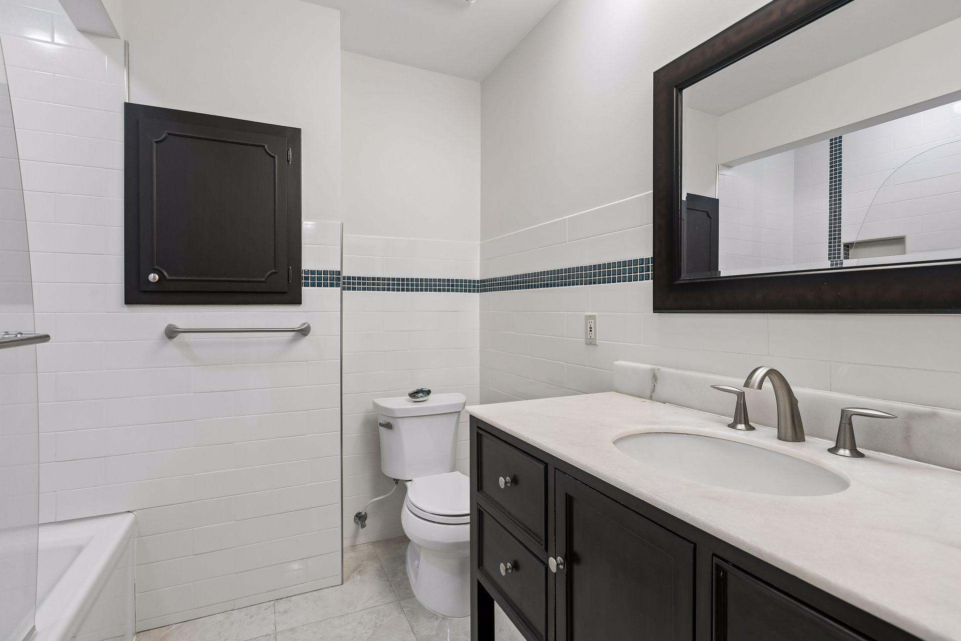 3409 Maplewood Drive