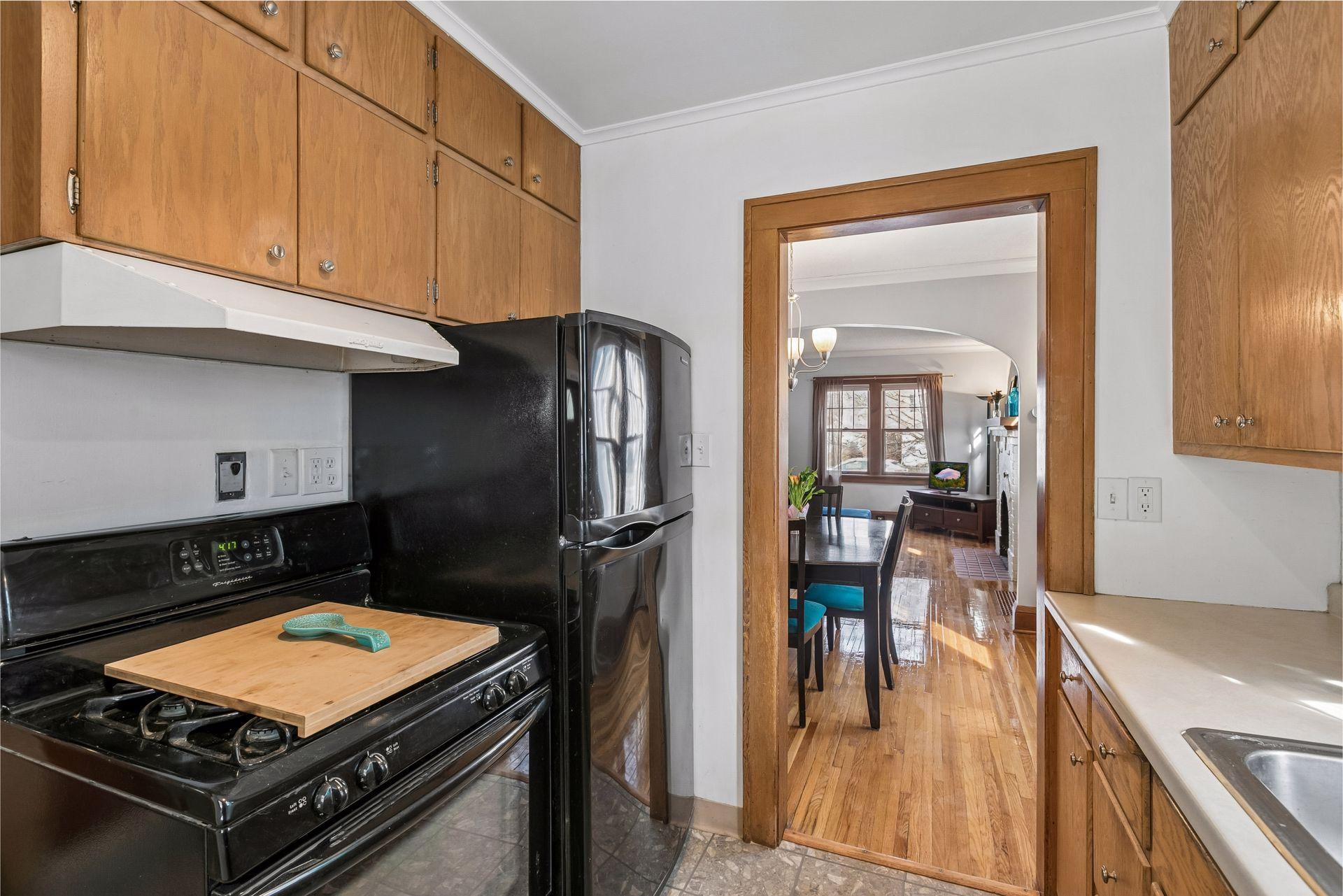 4155 Humboldt Avenue N