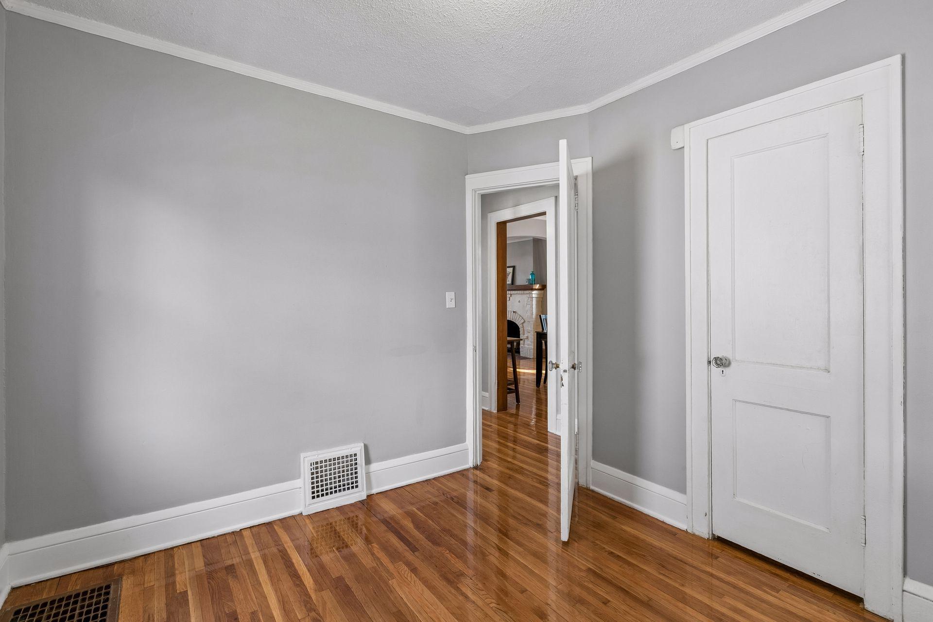 4155 Humboldt Avenue N