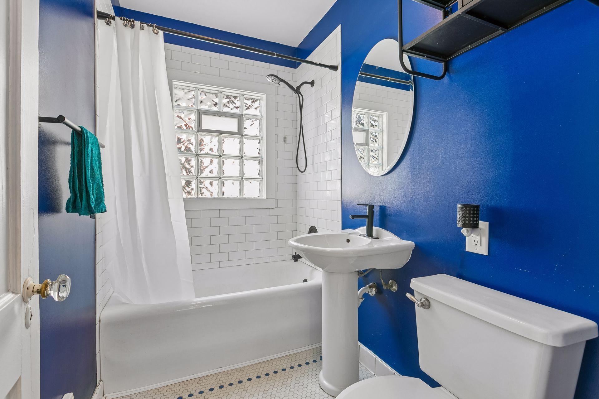 4155 Humboldt Avenue N