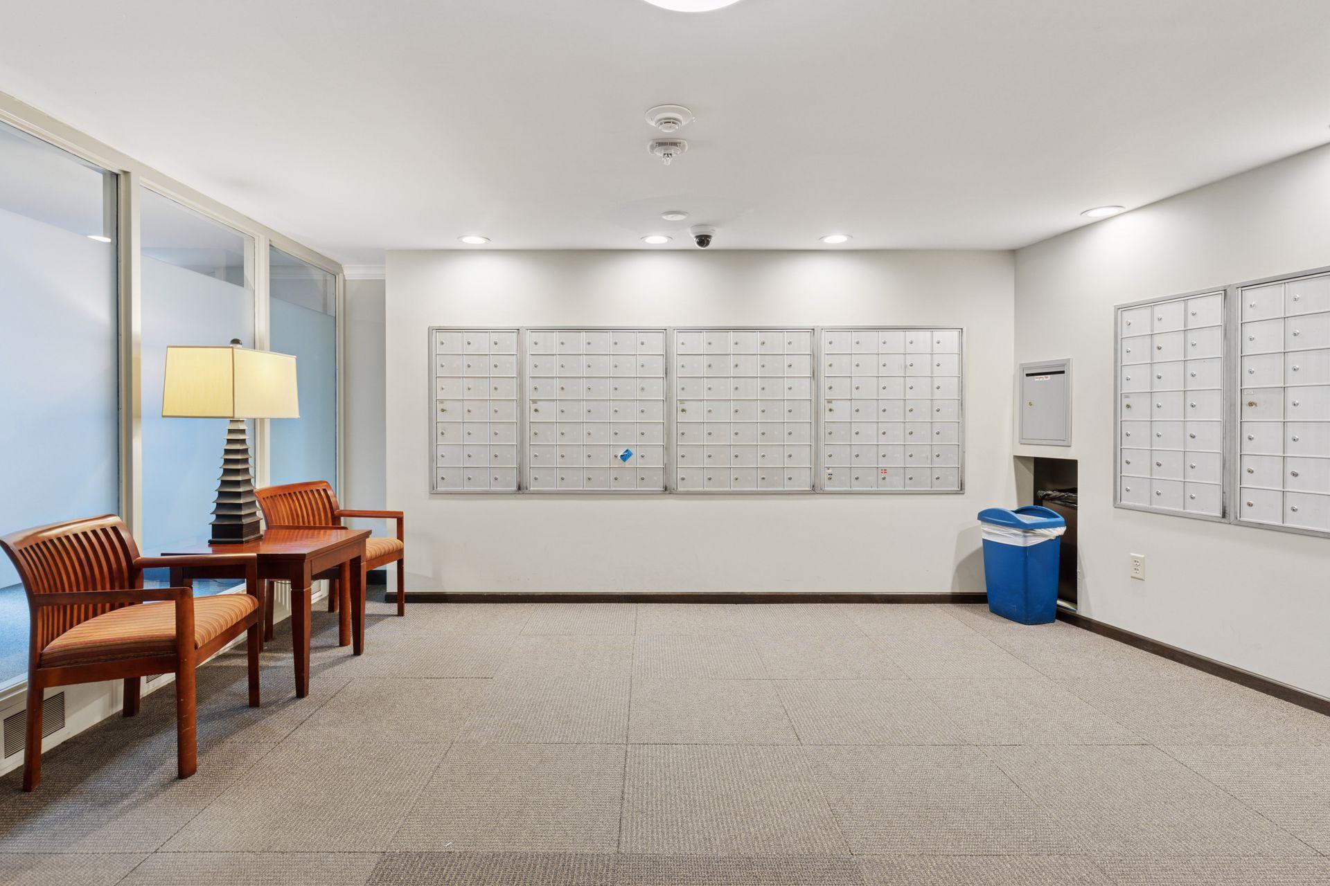 66 9th Street E Unit: 1609