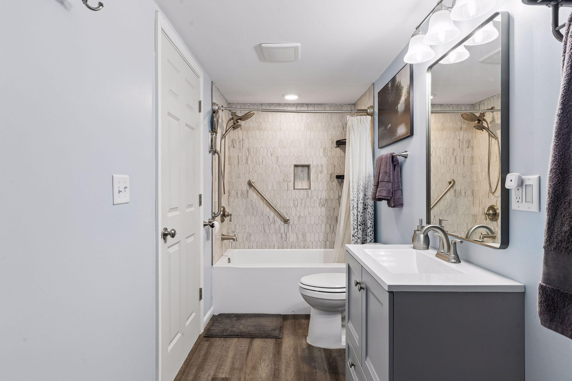 3613 Robin Lane