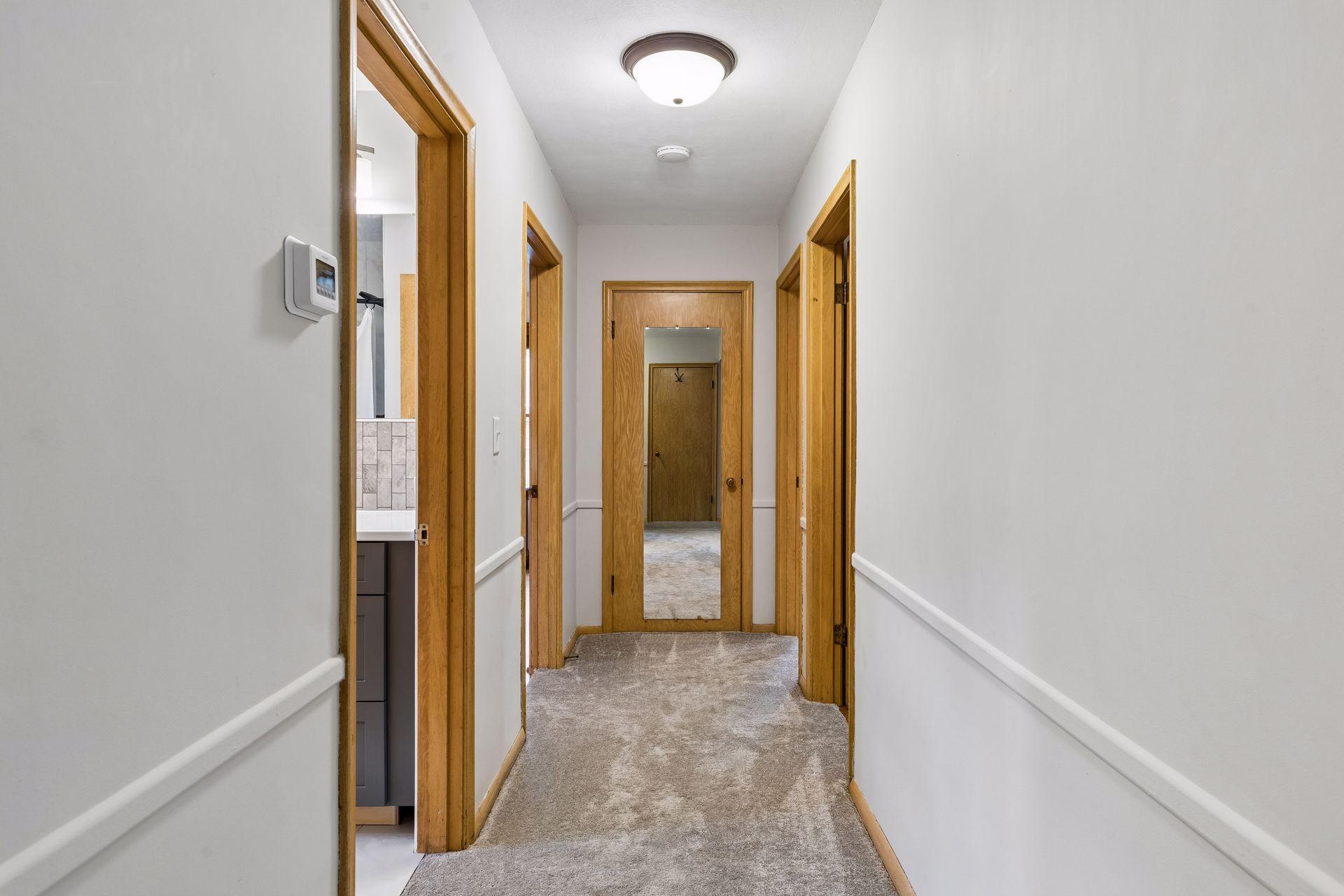 3613 Robin Lane